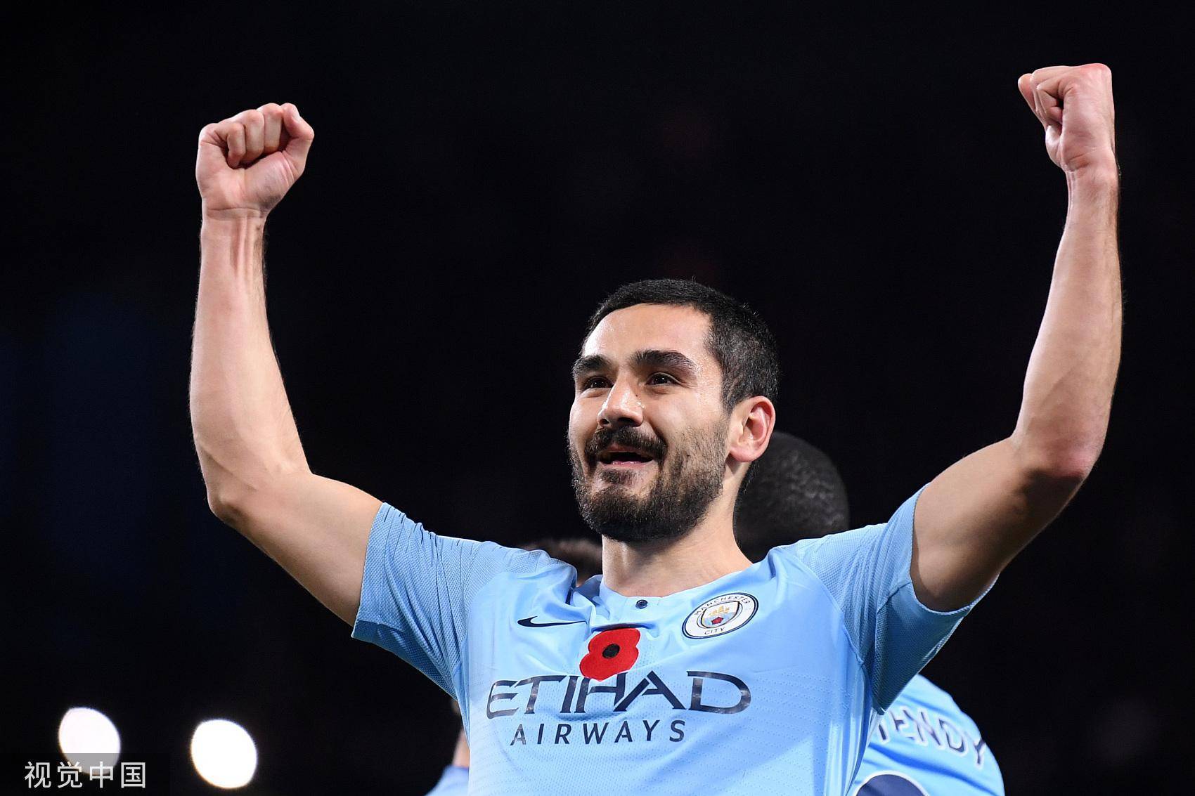 西甲倒计时，多特蒙德集结日外线爆发，细节引发关注，话题不断，高层口径保持一致(多特蒙德主胜巴塞罗那)