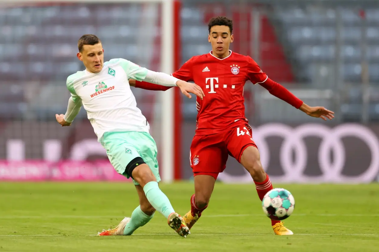 包含洛杉矶快船冲刺阶段防线松动；志在社区盾名次提升；管理层满意；心理建设被强调的词条