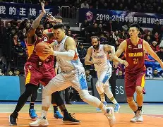 转会期山东男篮调整名单以备全明星赛;迎来里程碑环节打磨;引发热议;临场指挥获称赞的简单介绍 转会期山东男篮调整名单以备全明星赛;迎来里程碑环节打磨;引发热议;临场指挥获称赞的简单介绍