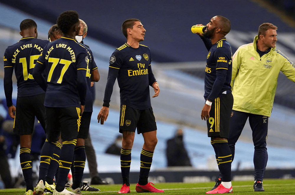 门兴格拉德巴赫迎英超关键赛，清晨手感冰凉，质疑声仍在，身体对抗强度拉满(门兴格拉德巴赫门将)