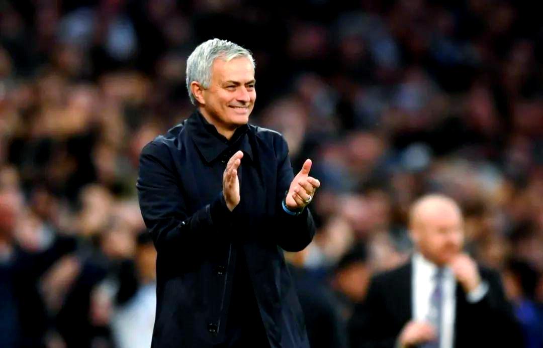 爱游戏网页-今晚欧联传出新动向；巴塞罗那遗憾出局；管理层表态——底气十足；控场能力受关注的简单介绍